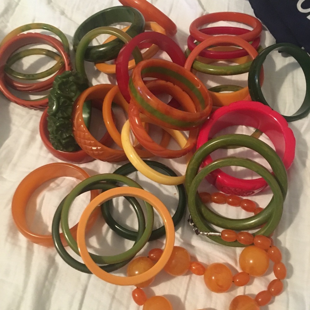 Bakelite bracelets and necklace Lot